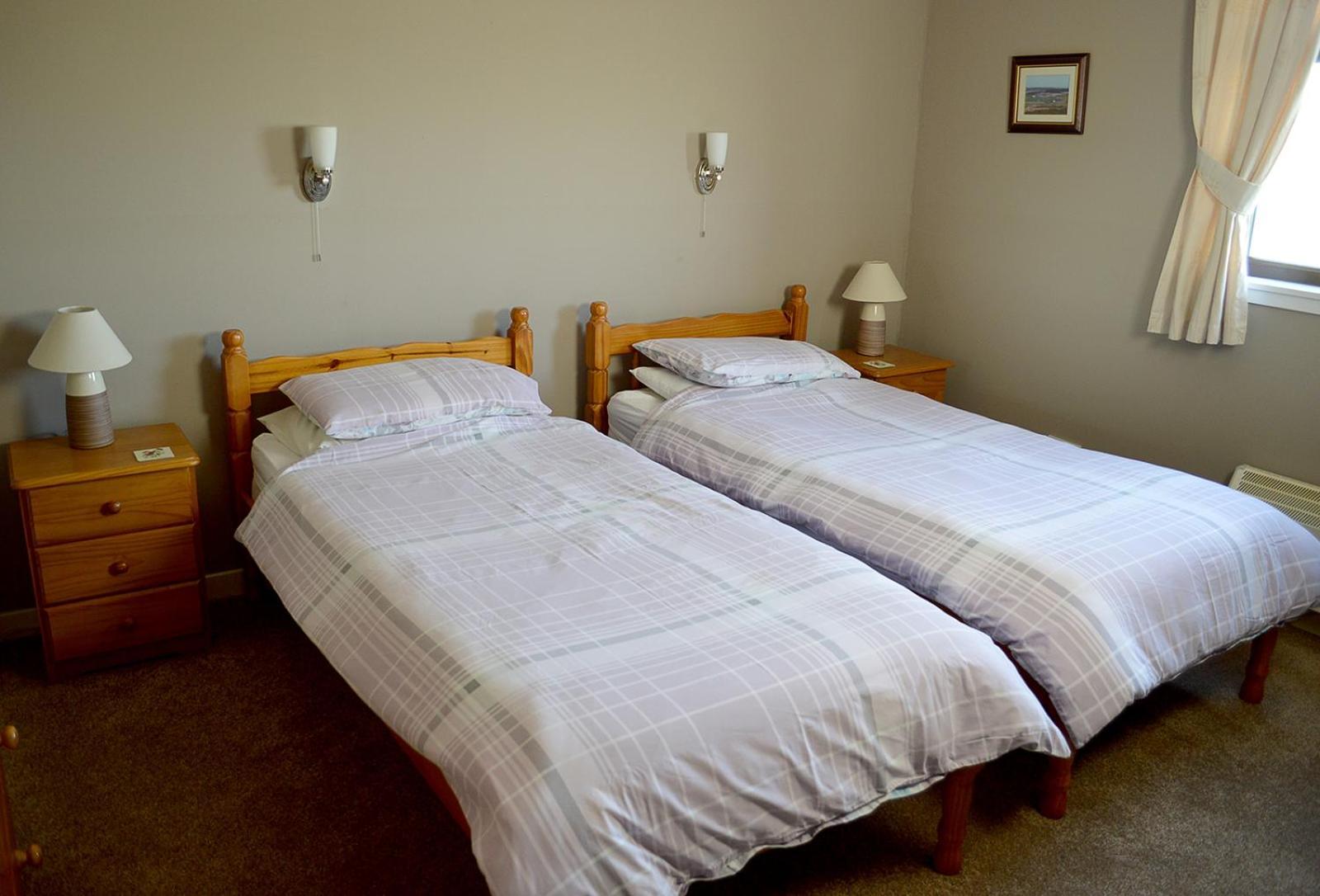 Bachylis Self Catering Villa เคิร์กวอลล์ ภายนอก รูปภาพ